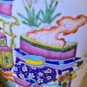 Drie Chinese famille rose vazen, 19e eeuw — foto 25