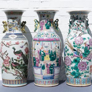 Drie Chinese famille rose vazen, 19e eeuw — foto 46