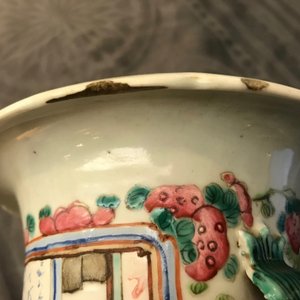 Drie Chinese famille rose vazen, 19e eeuw — foto 11