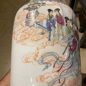 Drie Chinese famille rose vazen, Qianlong merken, Republiek — foto 27