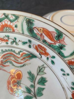 Drie Chinese famille verte borden met feniksen en pioenrozen, Kangxi — foto 14