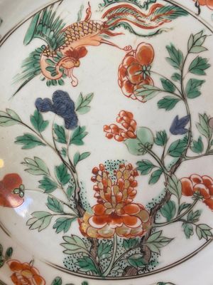 Drie Chinese famille verte borden met feniksen en pioenrozen, Kangxi — foto 18