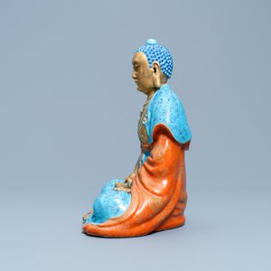 Drie Chinese figuren van Bodhisattva met robin's egg en verguld glazuur, Qianlong/Jiaqing — foto 11