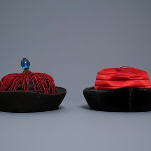 Drie Chinese hoeden van mandarijnse ambtenaren, Qing — foto 11