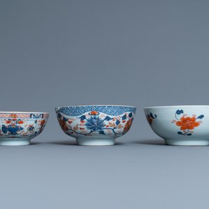Drie Chinese Imari-stijl kommen, Kangxi/Qianlong — foto 4