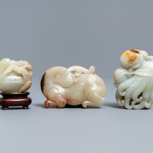Drie Chinese jade snijwerken, 19/20e eeuw — foto 1