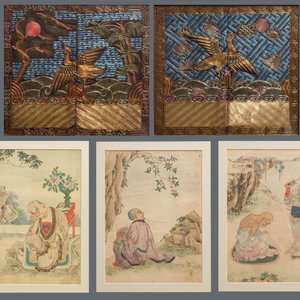 Drie Chinese schilderingen op textiel en een paar ranglappen met kraanvogels, 19e eeuw — foto 1