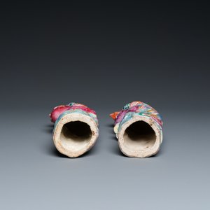 Drie Chinese theepotten in Yixing steengoed en een paar famille rose fazanten, 19/20e eeuw — foto 9