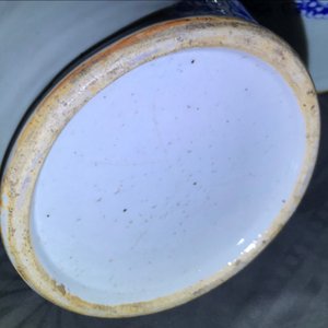 Drie Chinese vazen met blauwwit decor op celadon fondkleur, 19e eeuw — foto 15