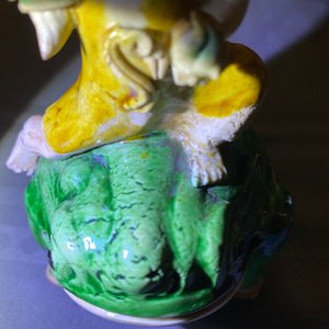 Drie Chinese verte biscuit groepen van Liu Hai op de pad, Kangxi — foto 18