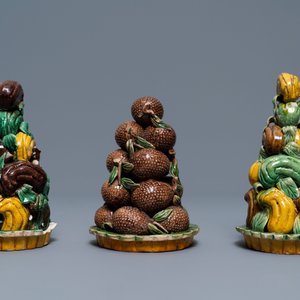 Drie Chinese verte biscuit vruchtenpyramides, Kangxi — foto 5