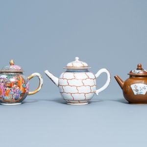 Drie diverse Chinese theepotten met deksels, Qianlong — foto 2