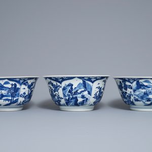 Drie grote Chinese blauwwitte kommen, Kangxi — foto 2