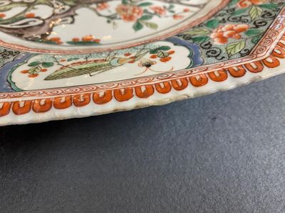 Drie grote Chinese octagonale famille verte schotels, Kangxi — foto 15