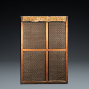 Drie grote Japanse geborduurde zijden panelen, Meiji, 19e eeuw — foto 7