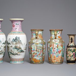 Drie paar Chinese famille rose en verte vazen, 19/20e eeuw — foto 3
