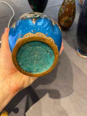 Drie paar Japanse cloisonné vazen, Meiji, 19/20e eeuw — foto 16