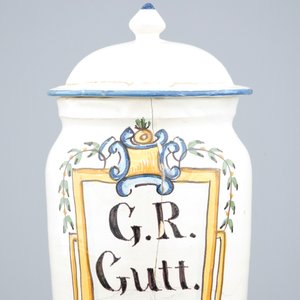 Drie polychrome gedekselde apothekerspotten, Haguenau, Frankrijk, 18e eeuw — foto 8