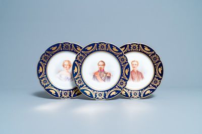Drie Sèvres borden met portretten van Napoleon III, Eugenie en Louis-Napoleon, Frankrijk, 19e eeuw