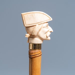 Drie wandelstokken met ivoren handgrepen, 19e eeuw — foto 5