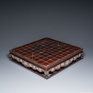 Echiquier de Xiangqi en bois incrusté de nacre, Chine, 19ème — photo 1