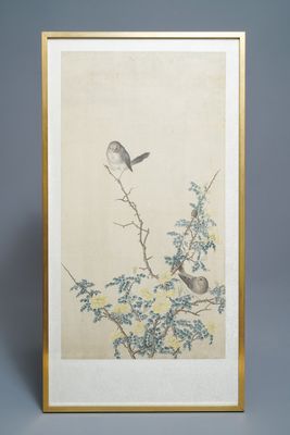 Ecole chinoise, 19ème, encre et couleurs sur soie: 'deux oiseaux sur branches fleuries'