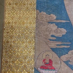 Ecole chinoise: 'Avalokitesvara à trente-trois têtes', encre et couleurs sur soie, 19/20ème — photo 31