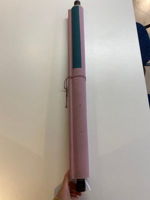 Ecole chinoise: 'Bouddha debout sur deux fleurs de lotus', encre et couleurs sur soie, 18/19ème — photo 1