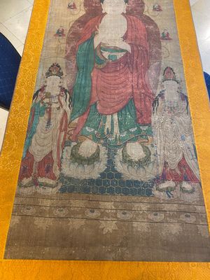 Ecole chinoise: 'Bouddha debout sur deux fleurs de lotus', encre et couleurs sur soie, 18/19ème — photo 19