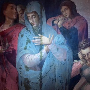 Ecole flamande: Soldats romains se battent pour un jeu de dés devant le Christ en croix, huile sur panneau, 1ère moitié du 16ème — photo 33