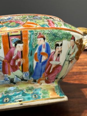 Een 11-delig Chinees Canton famille rose theeservies, 19e eeuw — foto 29