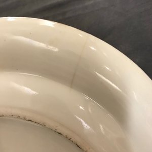 Een 16-delig Chinees Canton famille rose servies, 19e eeuw — foto 28