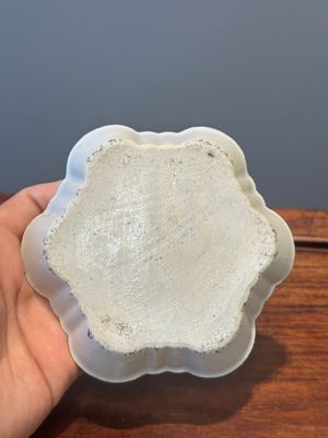 Een 28-delig Chinees rose-geëmailleerd en verguld theeservies met gekroonde monogrammen, Qianlong — foto 19