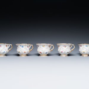 Een 43-delig servies in polychroom Meissen porselein, Duitsland, 19/20e eeuw — foto 10