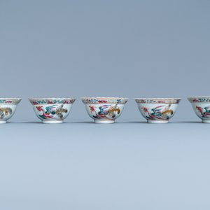 Een 56-delig Chinees famille rose servies voor de Straits of Peranakan markt, 19e eeuw — foto 18
