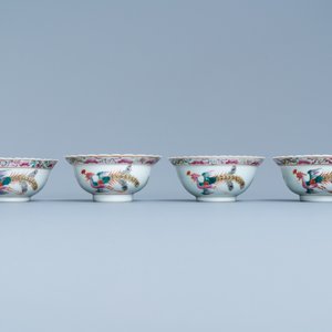 Een 56-delig Chinees famille rose servies voor de Straits of Peranakan markt, 19e eeuw — foto 42