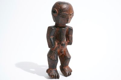 Een Afrikaans houten "Ofika" beeld, Lilwa, Mbole, Congo, 1e helft 20e eeuw