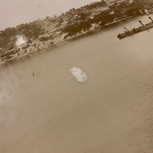 Een album met negen zilver gelatine albumine foto's, w.o. de Bund in Shanghai, gedat. 1899 — foto 44
