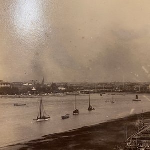 Een album met negen zilver gelatine albumine foto's, w.o. de Bund in Shanghai, gedat. 1899 — foto 64