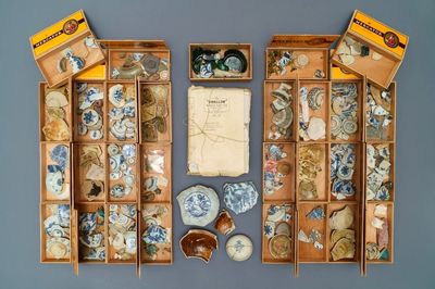 Een archeologische collectie Chinees porselein voor de Zuidoost-Aziatische markt met documentatie, Maleisië, Indonesië, ...
