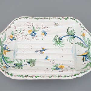 Een aspergeschaal in Italiaanse faïence, Nove di Bassano, atelier Antonibon, 18e eeuw — foto 2