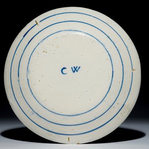 Een blauw-wit Delfts wapenbord, 17e eeuw — foto 2