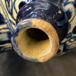 Een blauw-witte 'a foglie' siroopkan in Antwerpse majolica, 2e helft 16e eeuw — foto 12