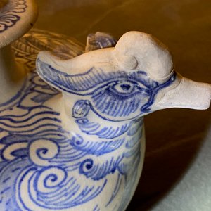 Een blauw-witte Annamese kendi in de vorm van twee eenden, Vietnam, 14/15e eeuw — foto 10