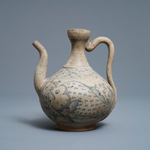 Een blauw-witte Annamese kendi met vissen, Vietnam, 15/16e eeuw — foto 4