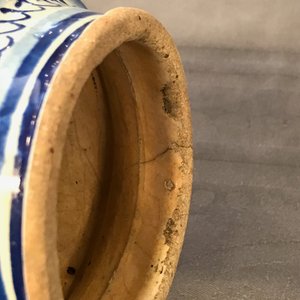 Een blauw-witte Antwerpse majolica albarello, 2e helft 16e eeuw — foto 10
