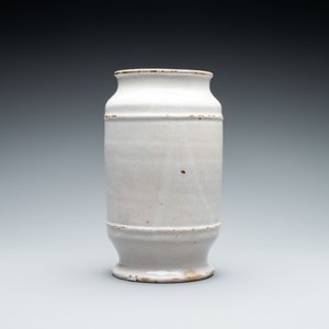 Een blauw-witte Brusselse albarello-type apothekerspot, 18e eeuw — foto 3