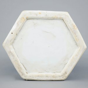 Een blauw-witte Chinese octagonale vaas, Kangxi — foto 5