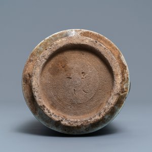 Een blauw-witte cylindrische Islamitische aardewerken vaas, Syrië of Iran, 19e eeuw — foto 6
