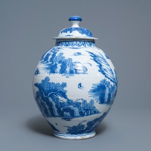 Een blauw-witte Delftse dekselvaas met chinoiserie decor, 2e helft 17e eeuw — foto 4